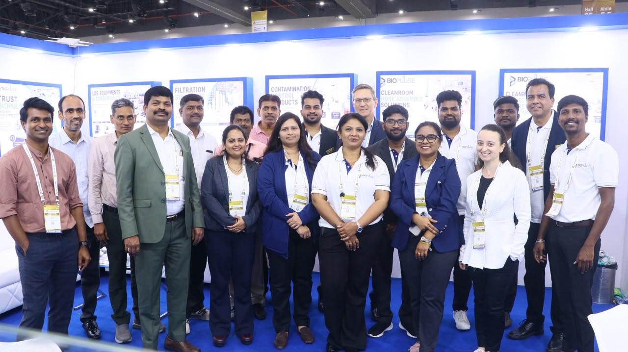 BioPulse Solutions team group photograph at our exhibition stand